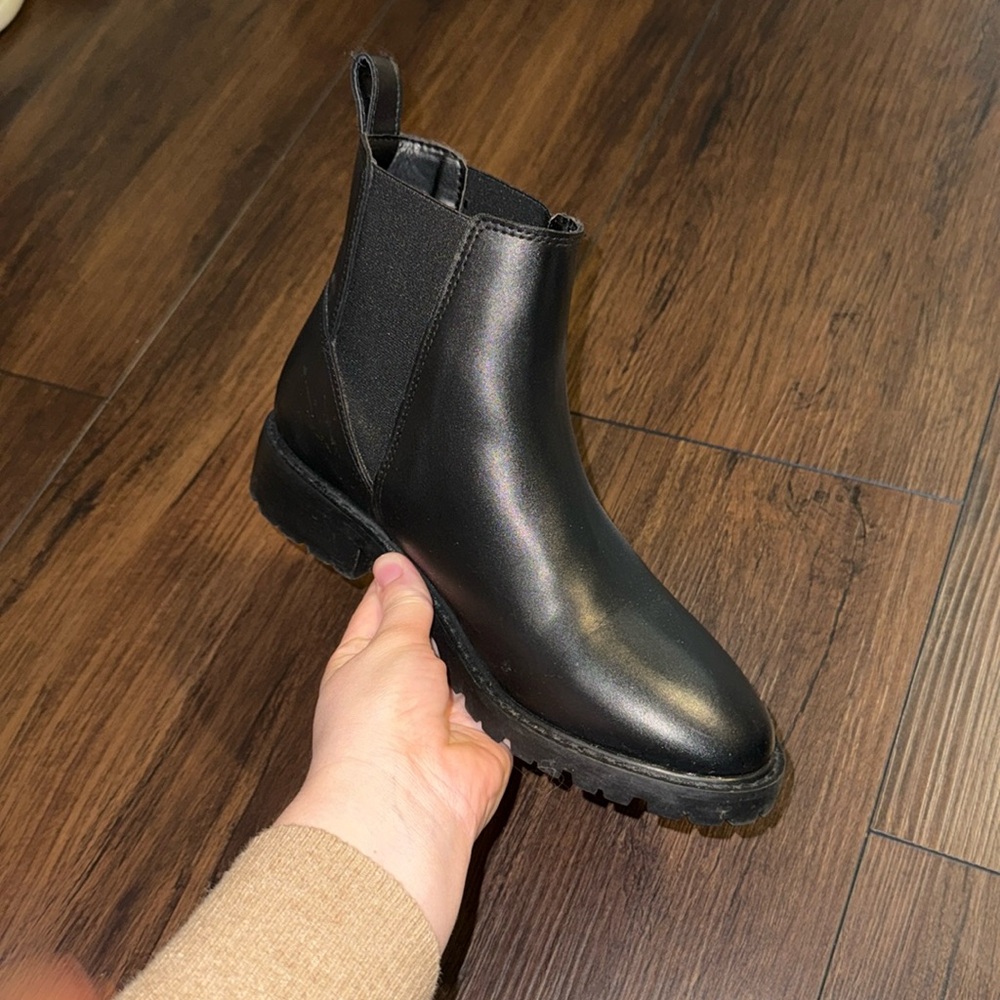 Steve Madden size 7 boots